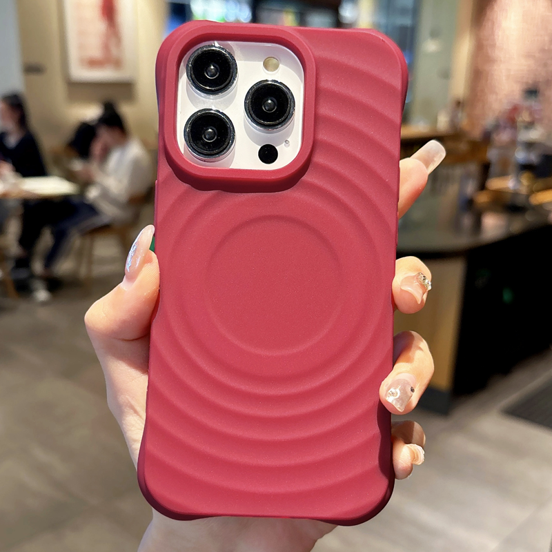WaveGuard Ultra-Protective Case – Anti-Smudge & MagSafe Charging