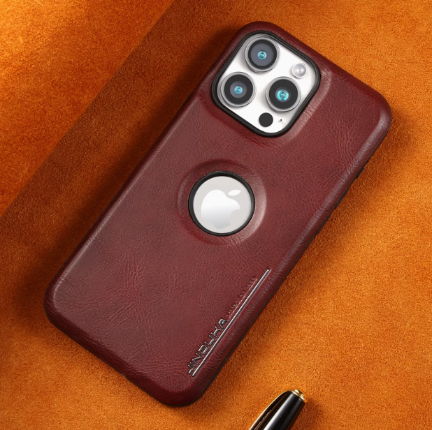 LuxGuard Leather Case – MagSafe & Ultimate Protection