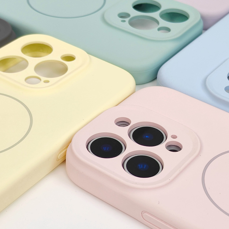 SilkenShield Silicone Case – Magnetic Ready & Stain-Resistant Finish