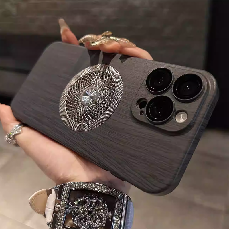 WoodStyle MagCase – Elegant Texture, MagSafe Support & Thermal Control