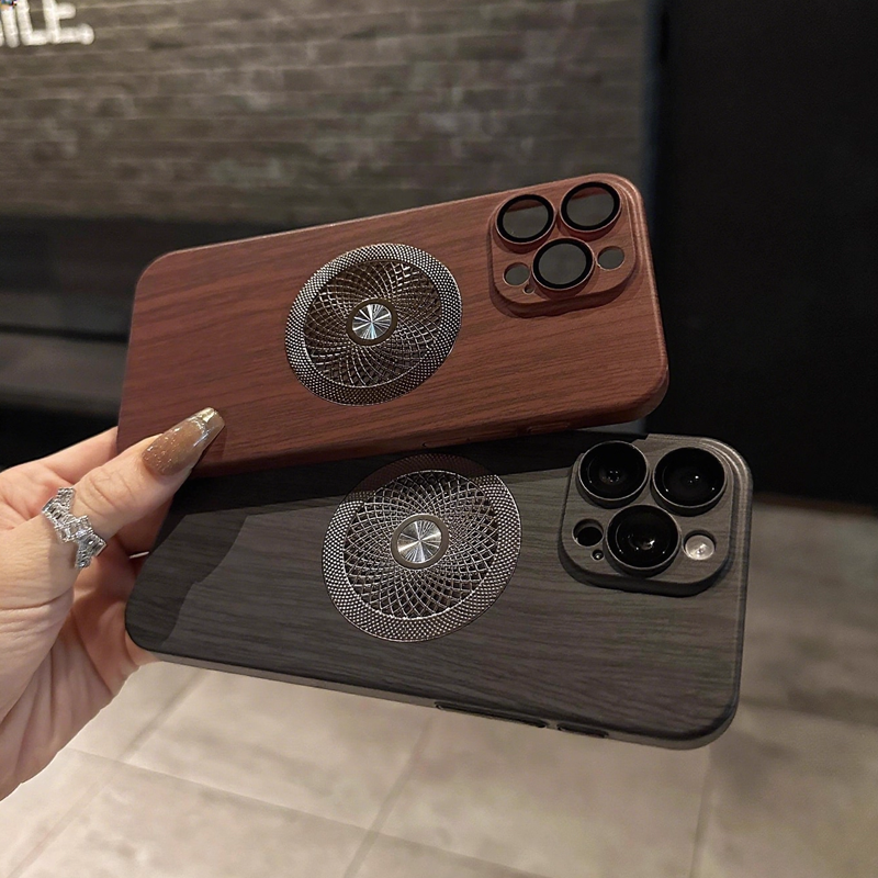 WoodStyle MagCase – Elegant Texture, MagSafe Support & Thermal Control
