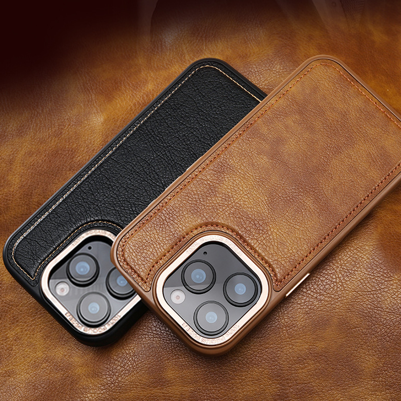 HeritageCraft Classic Leather Case – MagSafe Compatible with Timeless Elegance