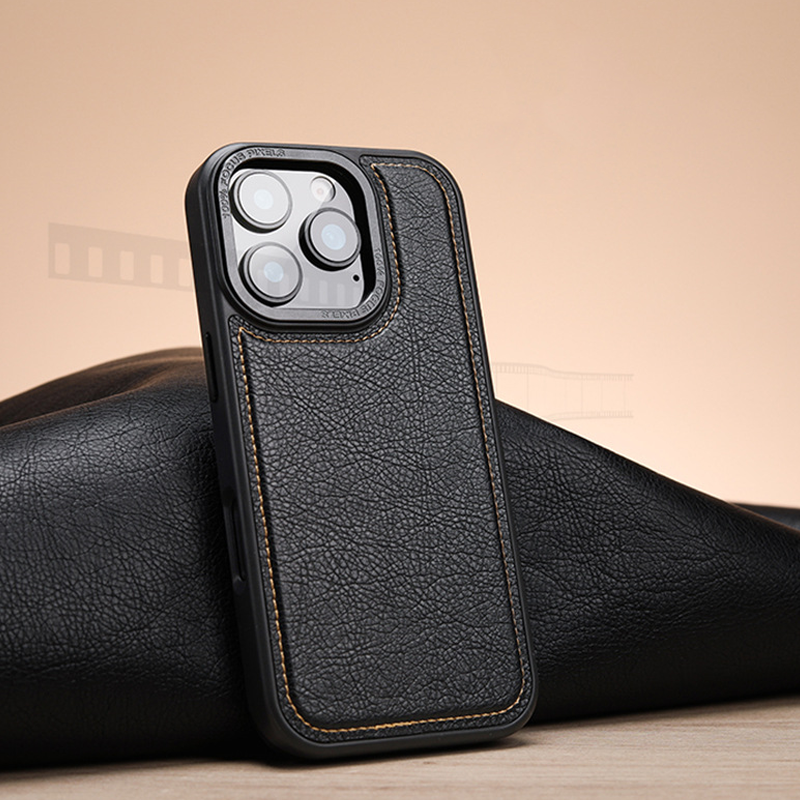 HeritageCraft Classic Leather Case – MagSafe Compatible with Timeless Elegance