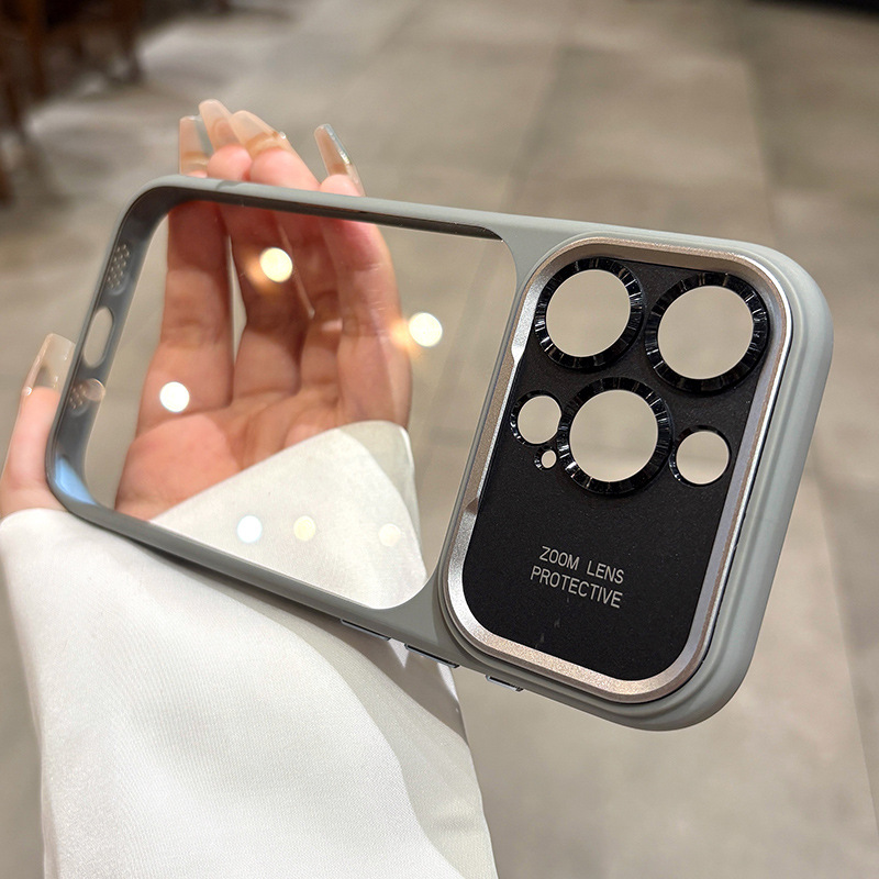 PureClear MagSafe Case – Slim Fit, Oil-Resistant & Full Transparency