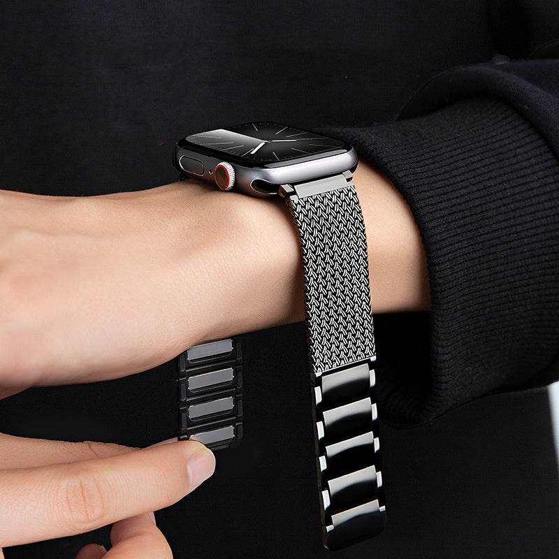 Magnetic Quick-Release Smartwatch Strap: Adjustable for All Wrist Sizes