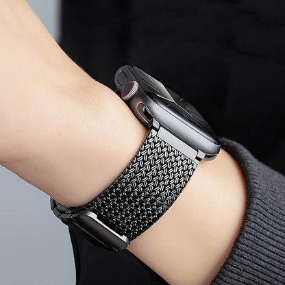 Magnetic Quick-Release Smartwatch Strap: Adjustable for All Wrist Sizes