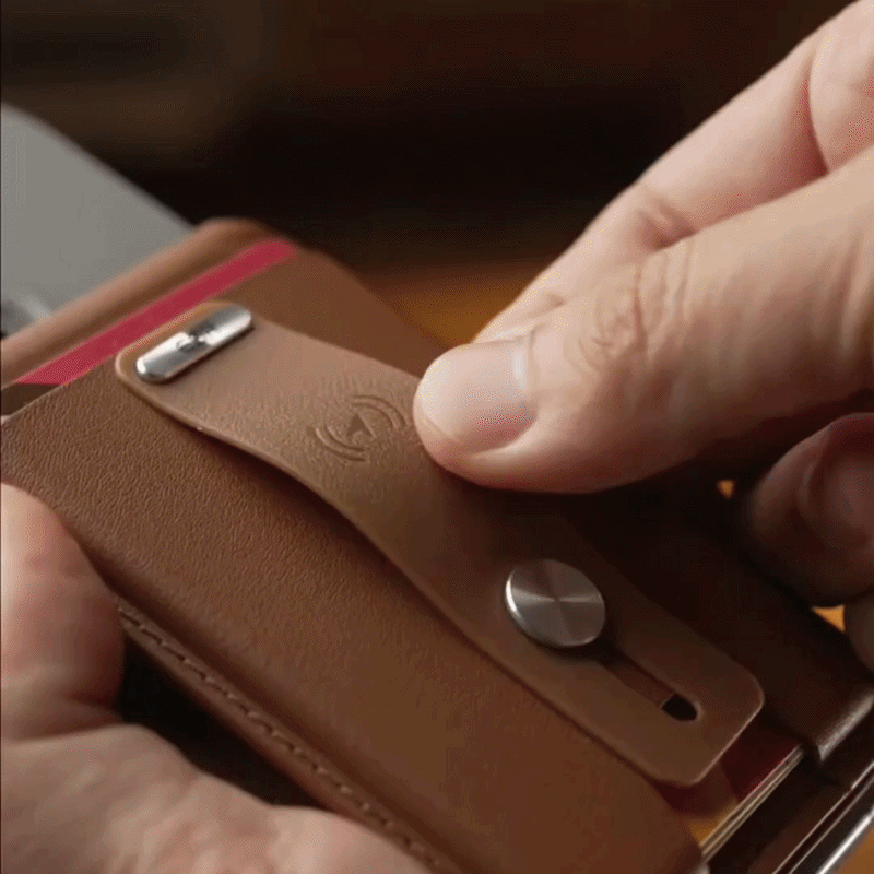 MagTrack™ Smart Finder Wallet Stand | MagSafe Premium Leather Card Case