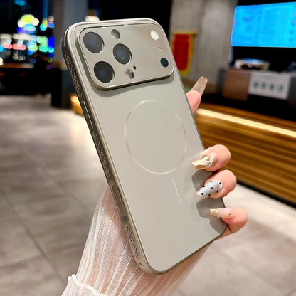 SilkEdge MagSafe Case – Smooth Apple Feel with Shockproof Design