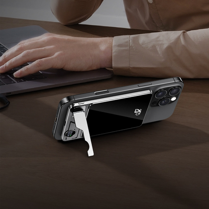 Slim Power Bank with Stand – Magnetic Charging & Power Display